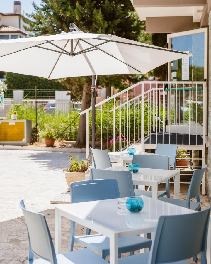 Hotel Villa Del Mare Senigallia Zewnętrze zdjęcie