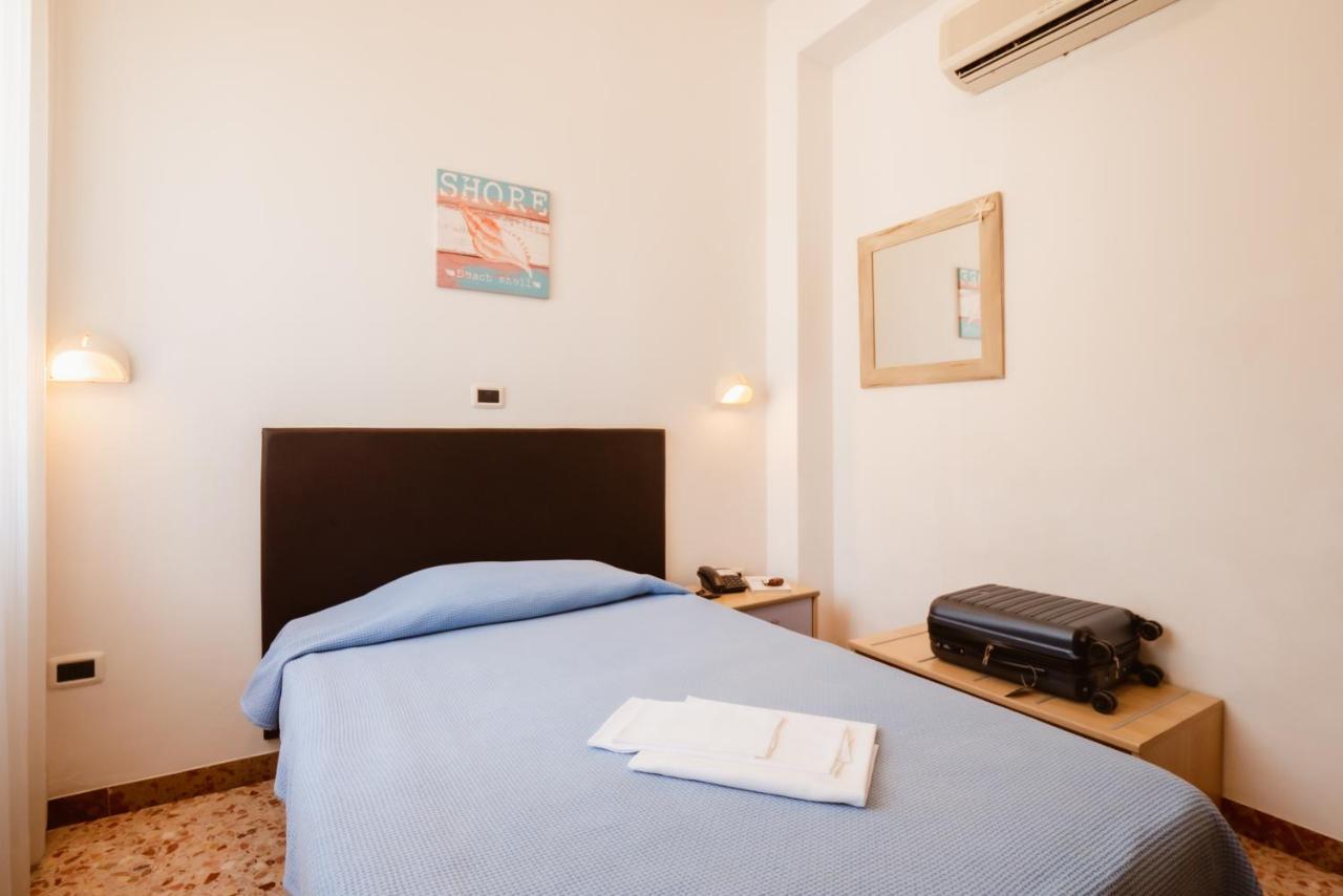 Hotel Villa Del Mare Senigallia Zewnętrze zdjęcie