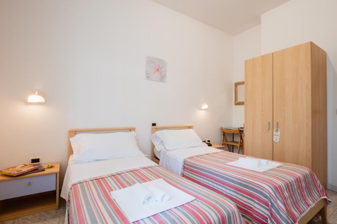Hotel Villa Del Mare Senigallia Zewnętrze zdjęcie