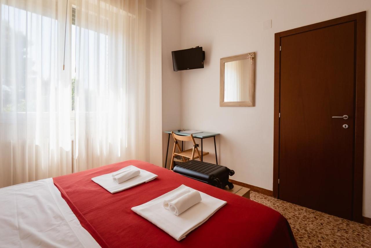 Hotel Villa Del Mare Senigallia Zewnętrze zdjęcie